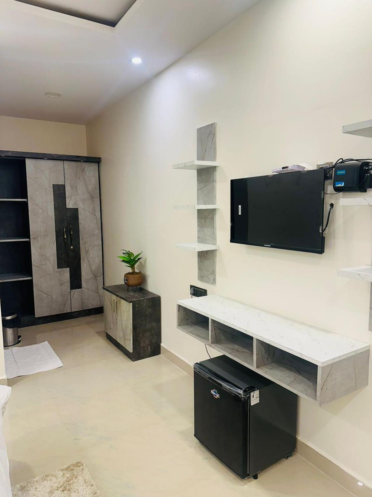 Yatri Nivas Sagara Hotel Luaran gambar