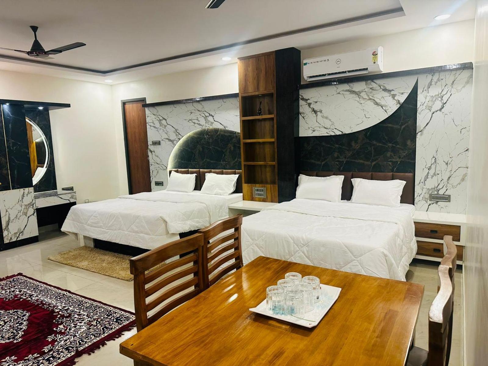 Yatri Nivas Sagara Hotel Luaran gambar