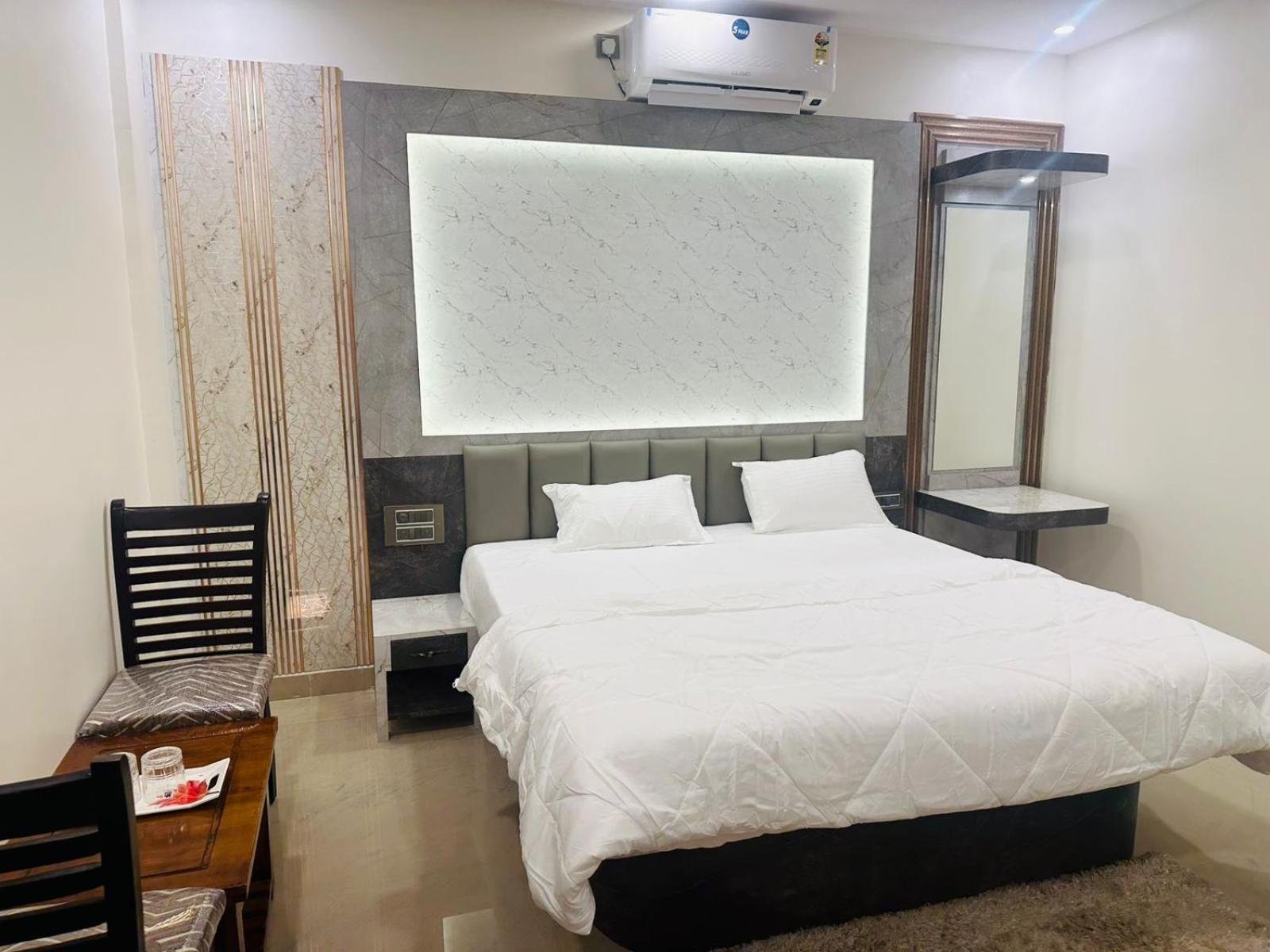 Yatri Nivas Sagara Hotel Luaran gambar
